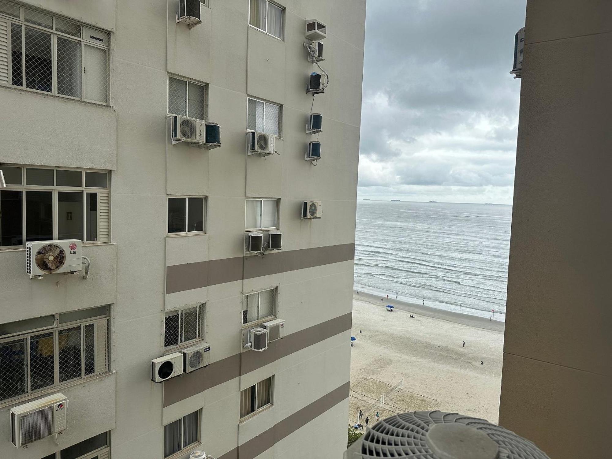 Am01- 3 | Pe Na Areia | Centro | Garagem Apartamento *